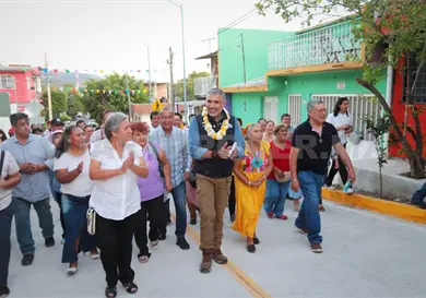 Inaugura Ángel Torres una vialidad más en Tuxtla