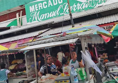 Prohíben dejar veladoras encendidas en mercado