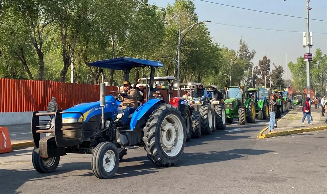 Agricultores de Puebla, Tlaxcala, Veracruz, Zacatecas y Chihuahua, alistan el despliegue de caravanas, bloqueos y protestas en todo el país. Cortesía