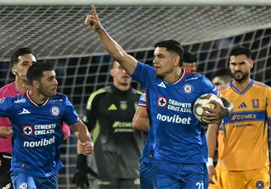 Cruz Azul rescata empate ante Tigres Cruz Azul rescata empate ante Tigres