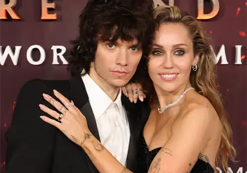 Miley renace de las cenizas