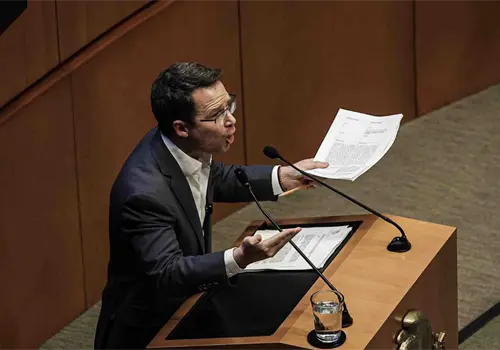 Por 24 horas, Ley de Aguas convierte San Lázaro en ring