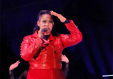 Bailaron al ritmo de La Factoría Bailaron al ritmo de La Factoría