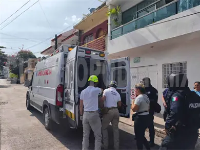Cae desde segunda planta en barrio San Francisco