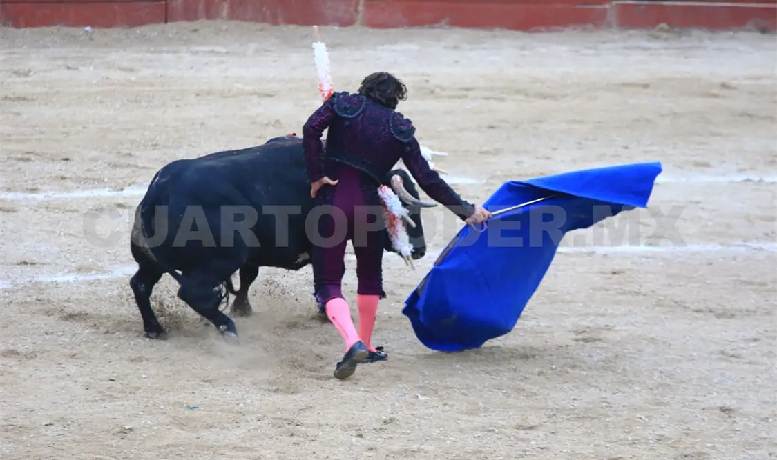 Se esperaba un duelo de alto nivel, con dos matadores de experiencia, en la plaza de Toros La Coleta. Archivo/CP