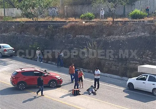 Corte de circulación deja a motorista con heridas graves Corte de circulación deja a motorista con heridas graves