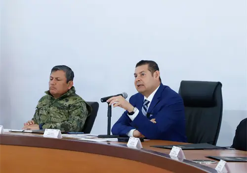 Alejandro Armenta pide ir contra líder del huachicol Alejandro Armenta pide ir contra líder del huachicol