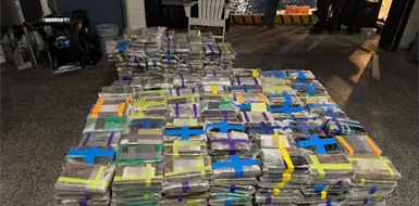 Decomisa EUA 9 toneladas de cocaína en barco Decomisa EUA 9 toneladas de cocaína en barco