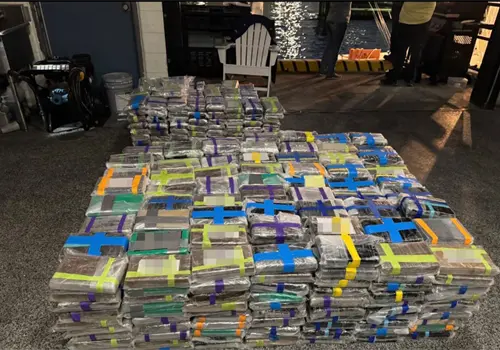 Decomisa EUA 9 toneladas de cocaína en barco Decomisa EUA 9 toneladas de cocaína en barco