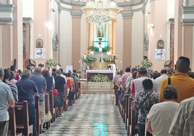 Iglesia católica llama a unirse en oración Iglesia católica llama a unirse en oración