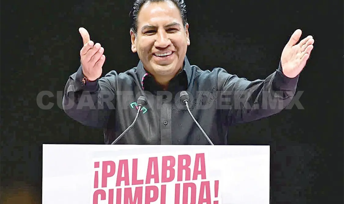 Frente a miles de Chiapanecos prometió seguir llegando a cada rincón del estado. Diego Pérez / CP