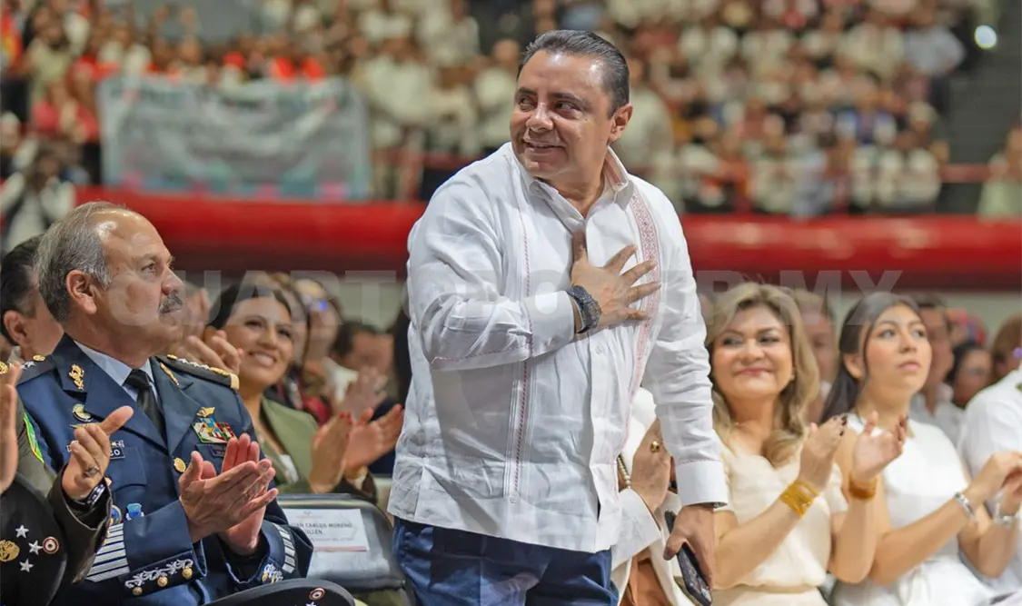 Juan Carlos Moreno Guillén, asistió al Primer Informe del gobernador del estado. Cortesía