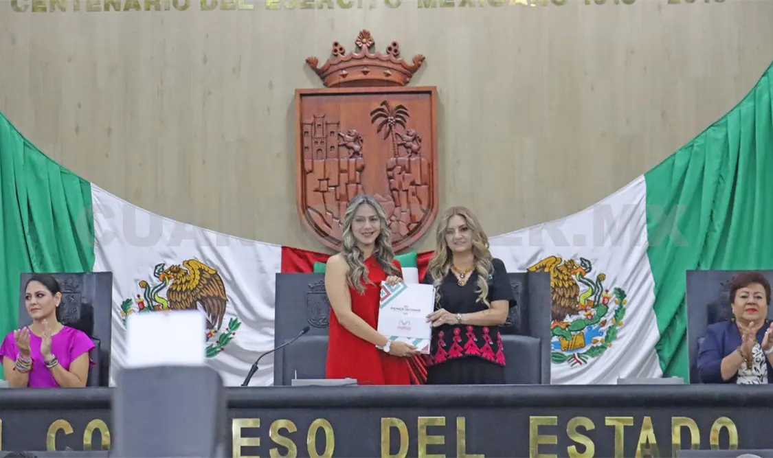 Entrega protocolaria del Primer Informe de ERA. Samuel Meneses / CP