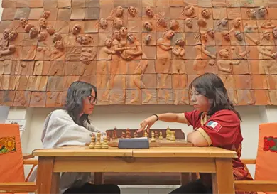 Karina Guillén impone su jerarquía Karina Guillén impone su jerarquía