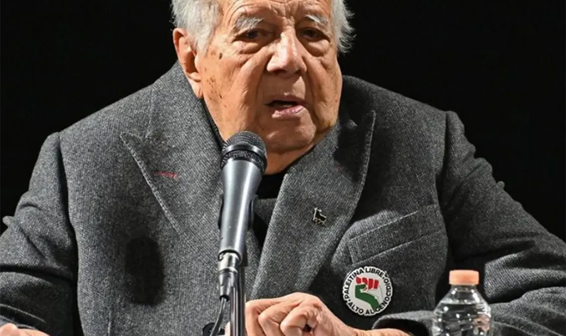 Como complemento a la celebración, se exhibe la muestra “Alberto Híjar 90. Arte, lucha y resistencia”, en la Galería Espacio Alternativo del Cenart. Cortesía