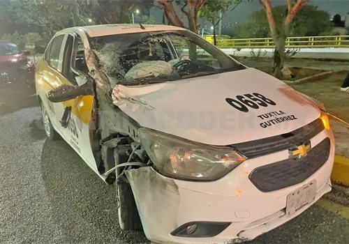 Se estampa en un tráiler en el libramiento Norte Se estampa en un tráiler en el libramiento Norte