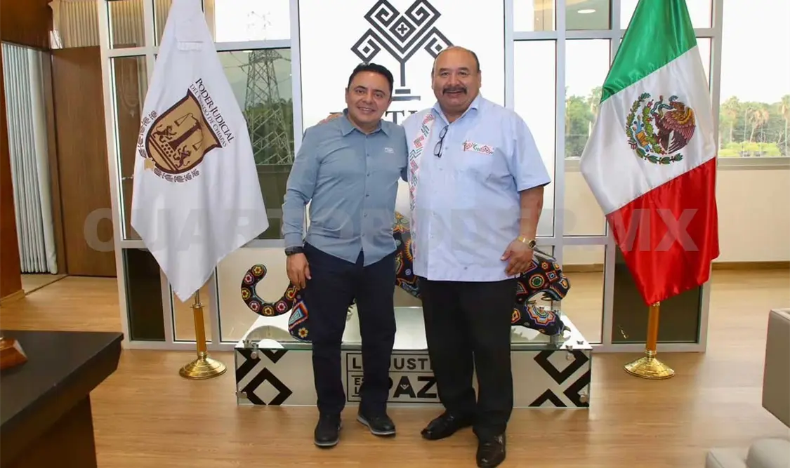 Moreno Guillén se reúne con edil de Copainalá