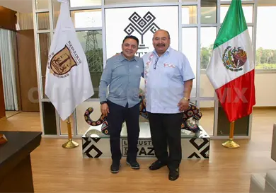 Moreno Guillén se reúne con edil de Copainalá Moreno Guillén se reúne con edil de Copainalá