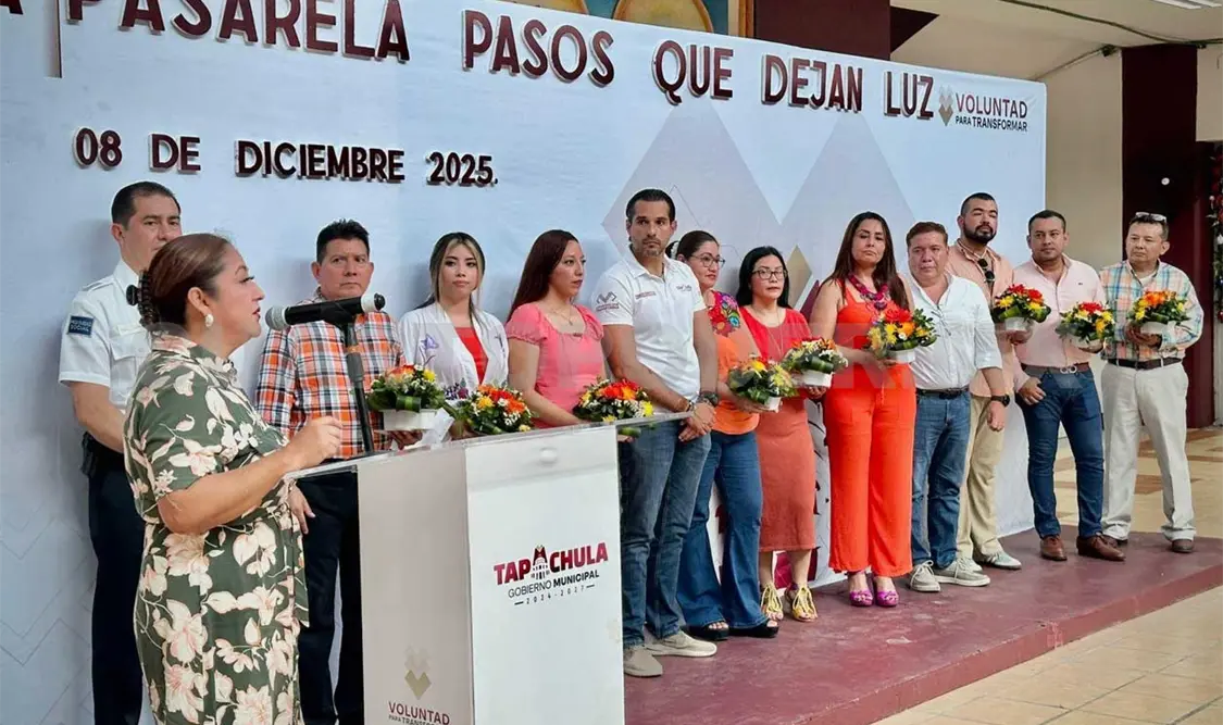 El Ayuntamiento realizó la pasarela “Pasos que dejan luz”. Cortesía