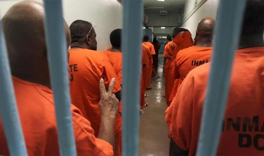 EE. UU. entrega 14 traficantes de drogas a gobierno de Mexico