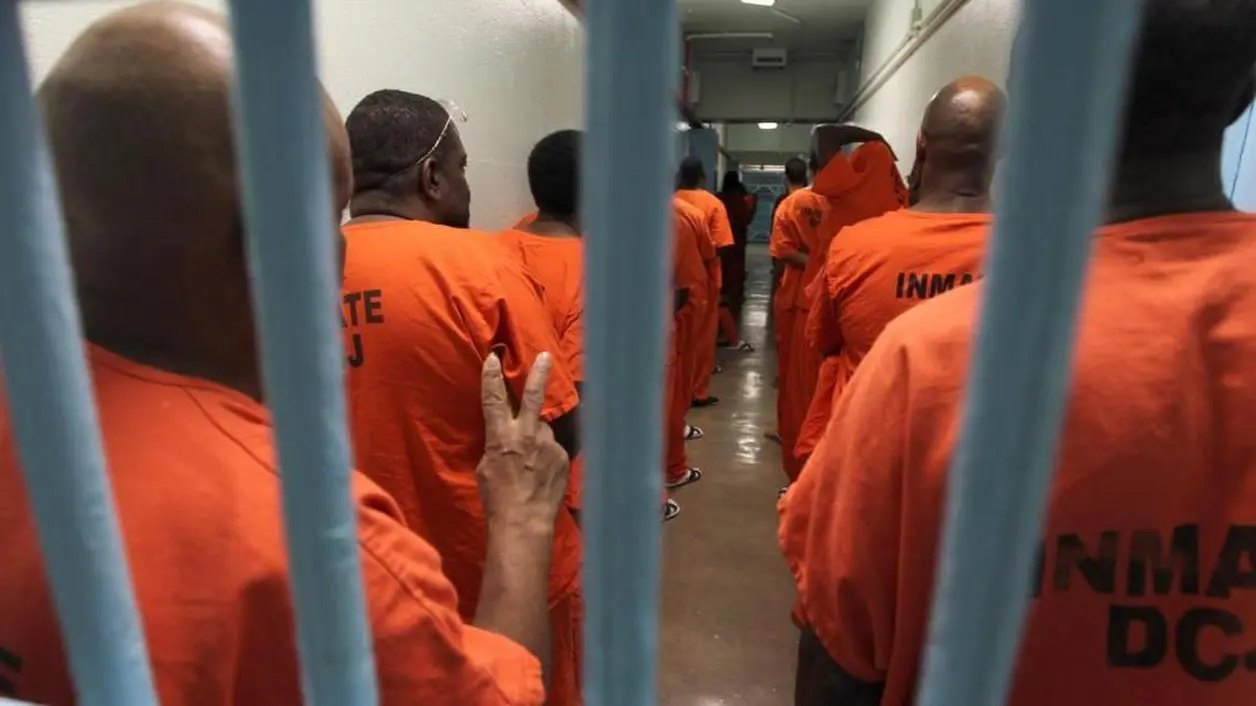 EE. UU. entrega 14 traficantes de drogas a gobierno de Mexico