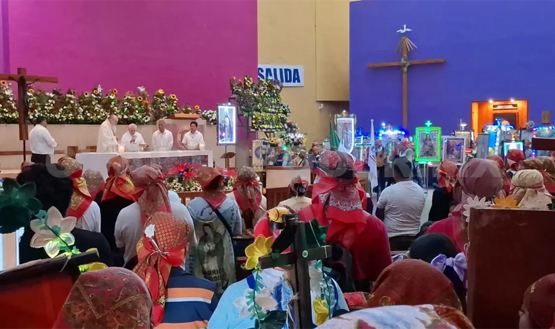 Este martes en punto de las 6 de la mañana, se realizó la misa para bendecir su partida. William Chacón / CP