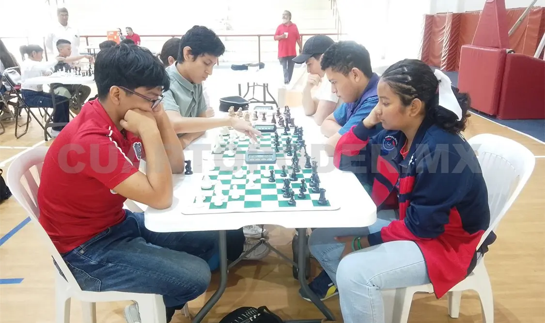 Participantes de ambas categorías compitieron con todo en el Torneo Abierto Surimbo. Cortesía