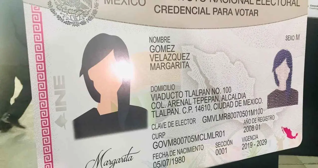 Firma de Kahwagi recibirá contrato de credenciales