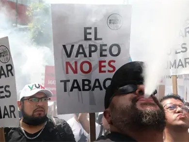 Aprueban prohibición de vapeadores sin cambios