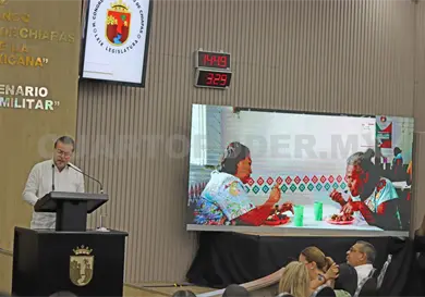 Buenas cuentas al pueblo de Chiapas: Paco Chacón Buenas cuentas al pueblo de Chiapas: Paco Chacón