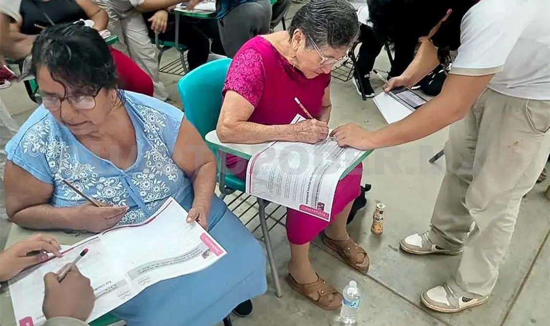 La meta para el 2026 es reducir el analfabetismo a menos del 4 % y declarar a Chiapas libre de analfabetismo. CP