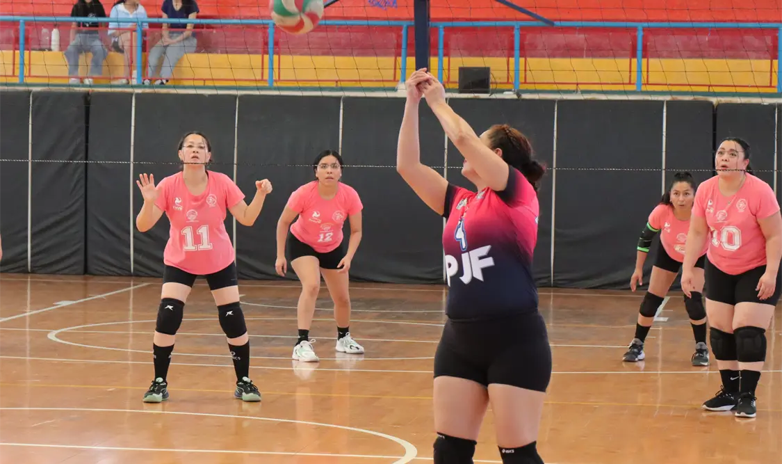 Los equipos buscarán cerrar el año en lo más alto de la tabla general con la próxima jornada. Diego Pérez/CP