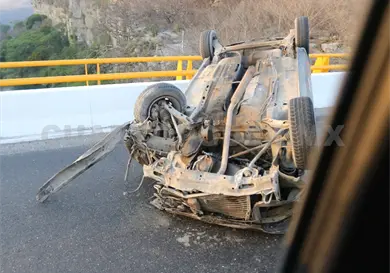Piden más vigilancia en supercarretera Piden más vigilancia en supercarretera