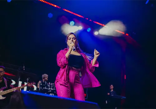 Ingrid, al lado de grandes estrellas Ingrid, al lado de grandes estrellas