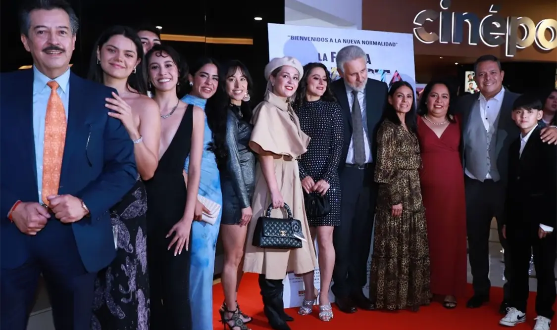 La familia perfecta de Antuñano