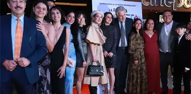 La familia perfecta de Antuñano La familia perfecta de Antuñano