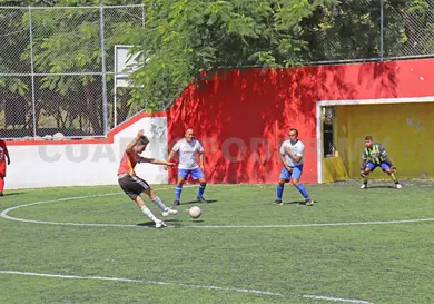 Brasil y Peña FC meten presión al líder Brasil y Peña FC meten presión al líder