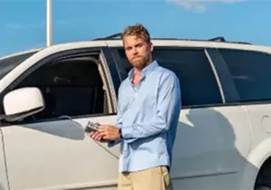 Investigan a "youtuber" por maltrato Investigan a "youtuber" por maltrato