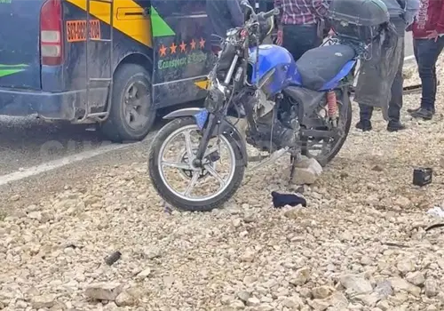 Presuntos peregrinos son atropellados por combi Presuntos peregrinos son atropellados por combi