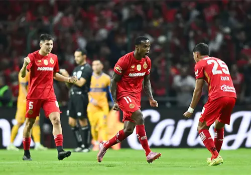 Toluca bicampeón de la Liga MX Toluca bicampeón de la Liga MX