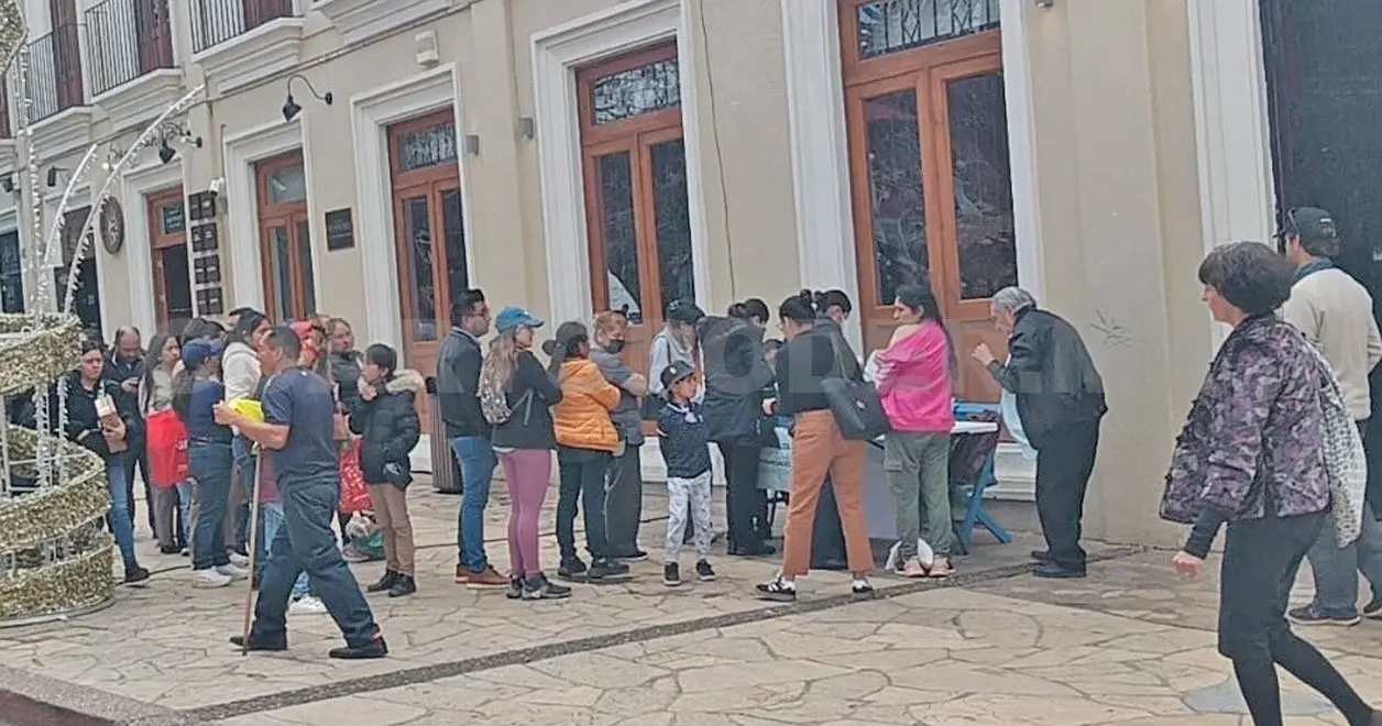 El punto de vacunación más concurrido fue el instalado en el centro histórico de San Cristóbal de Las Casas. Manuel Martínez / CP