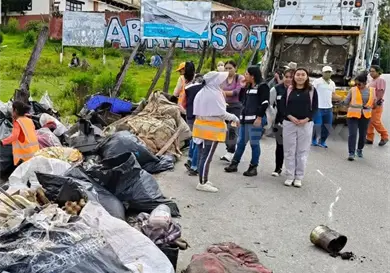 Multarán por sacar basura fuera de tiempo Multarán por sacar basura fuera de tiempo