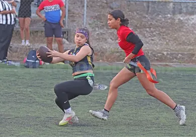 Mustangs Black es el monarca de la Uniflag