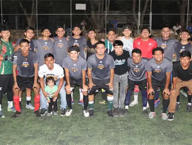 Chamacos Cayuco, campe&oacute;n del Torneo Supremo