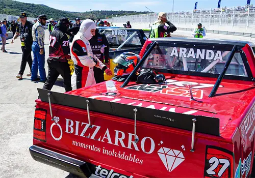 Aranda cumple con año de experiencias Aranda cumple con año de experiencias