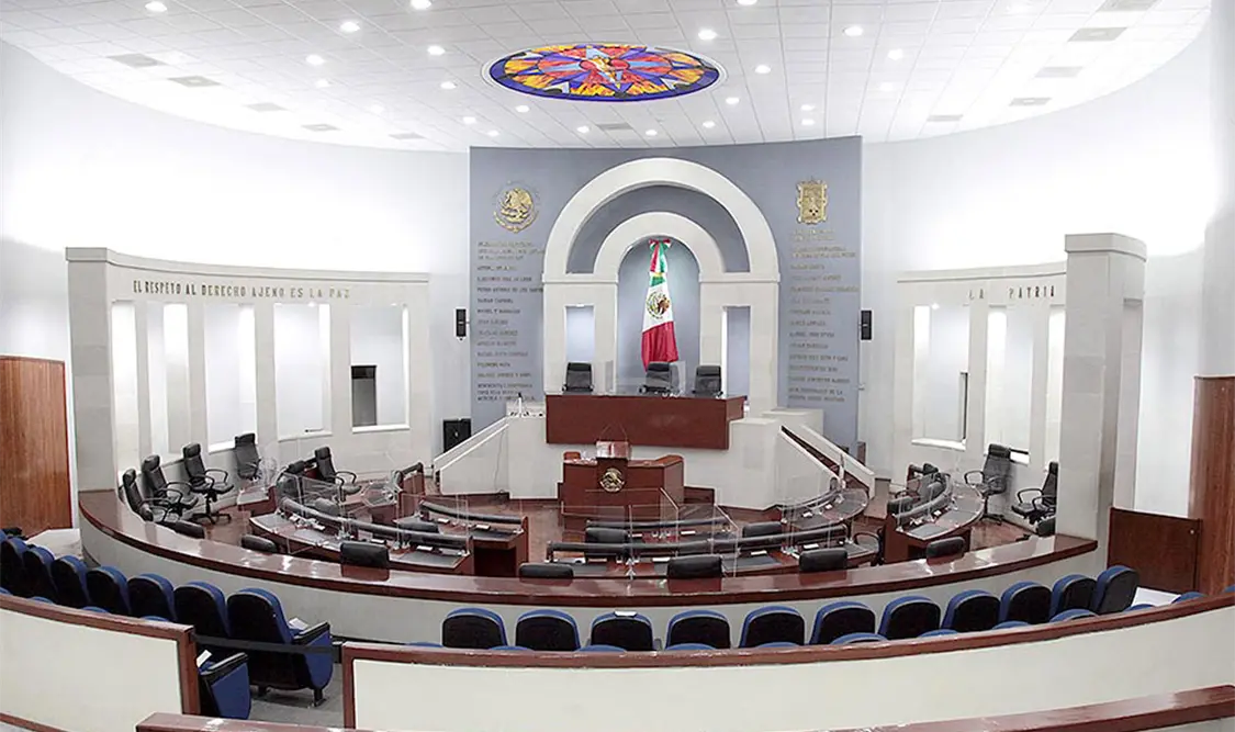 Contra Ley Esposa en SLP que postula mujeres en 2027