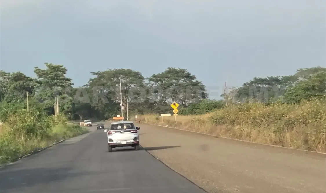 Gobierno Federal debe modernizar carreteras