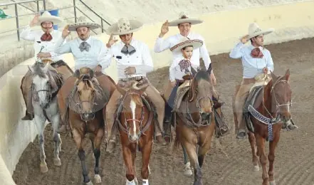 Trascendencia Charra se impone en AA