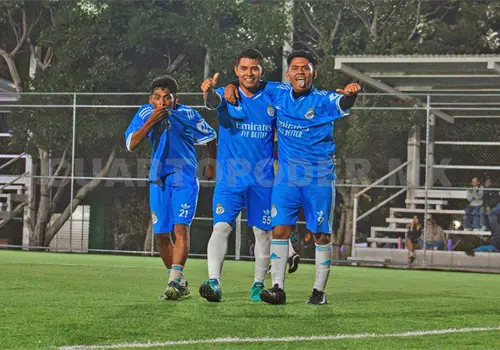 Real Cuauhtémoc firma una final histórica Real Cuauhtémoc firma una final histórica