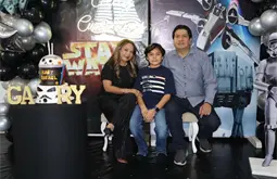 Gary y su fiesta de otra galaxia